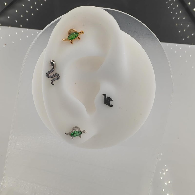 TOMIDES 1pcs G23 Titanium Flat Back Earrings Studs 16g F136 Implant Grade Titanium Labrets Press Fit Threadless Push In Dainty Cartilage Helix Conch Lobe Lip Tragus Piercing Jewelry - Image 5